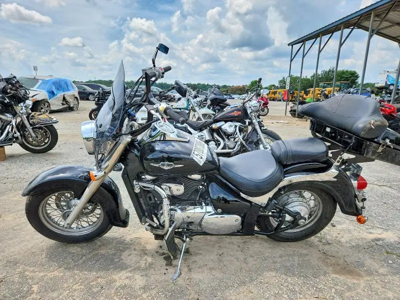 SUZUKI BOULEVARD 2006