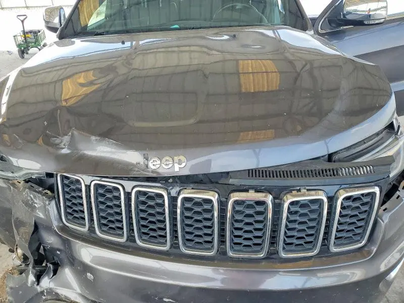 JEEP CHEROKEE 2018 VIN 1C4RJFBG0JC128823