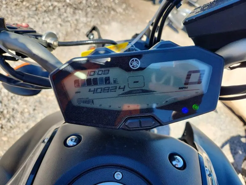 YAMAHA FZ-07/09 2015
