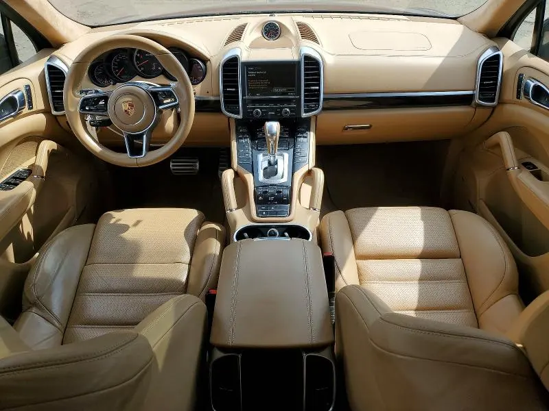 PORSCHE CAYENNE 2016 VIN WP1AC2A20GLA88160