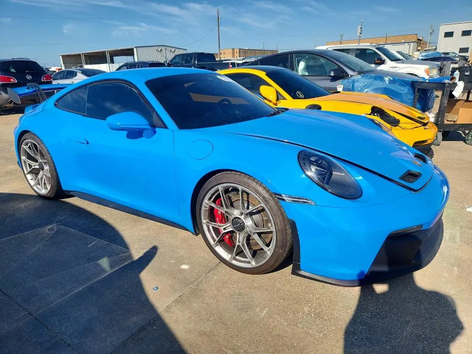 2022 PORSCHE 911