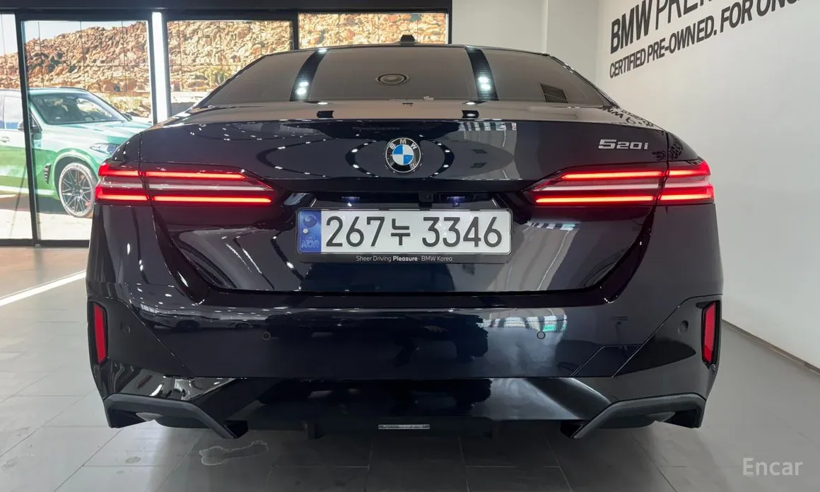 BMW 5 Series 2023 520i M Sport