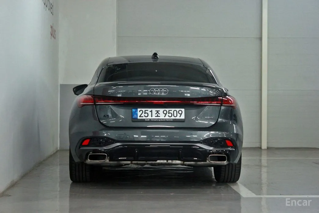 Audi A5 2025 40 TFSI Quattro S Line