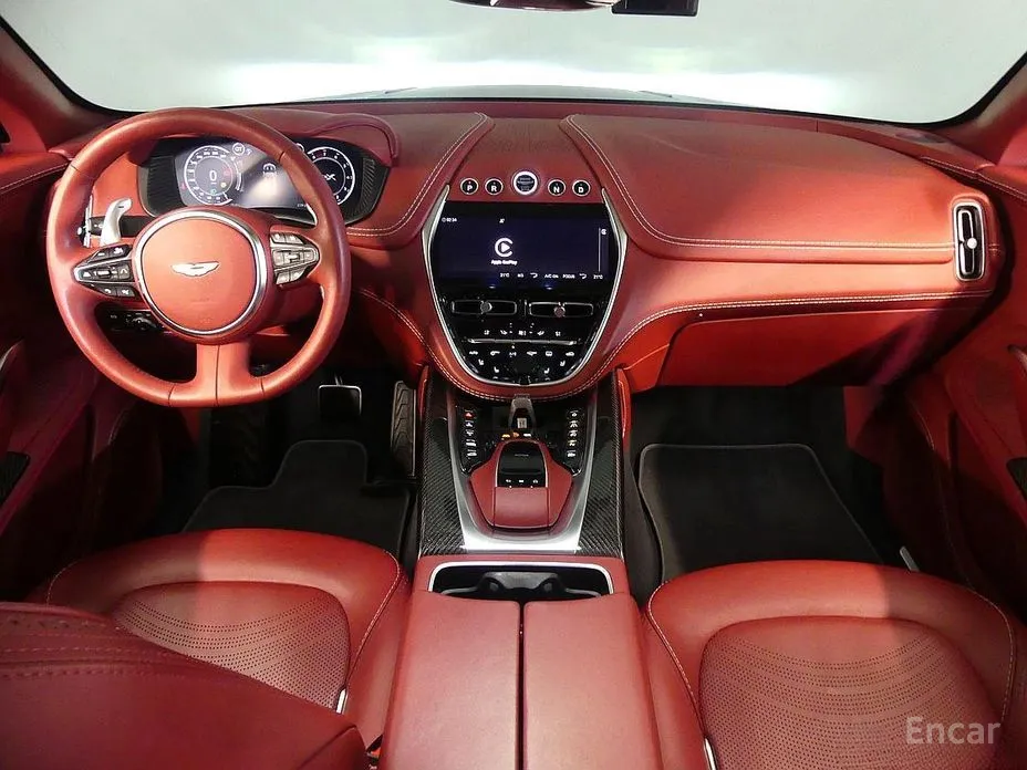 Aston Martin DBX 2020 4.0 V8