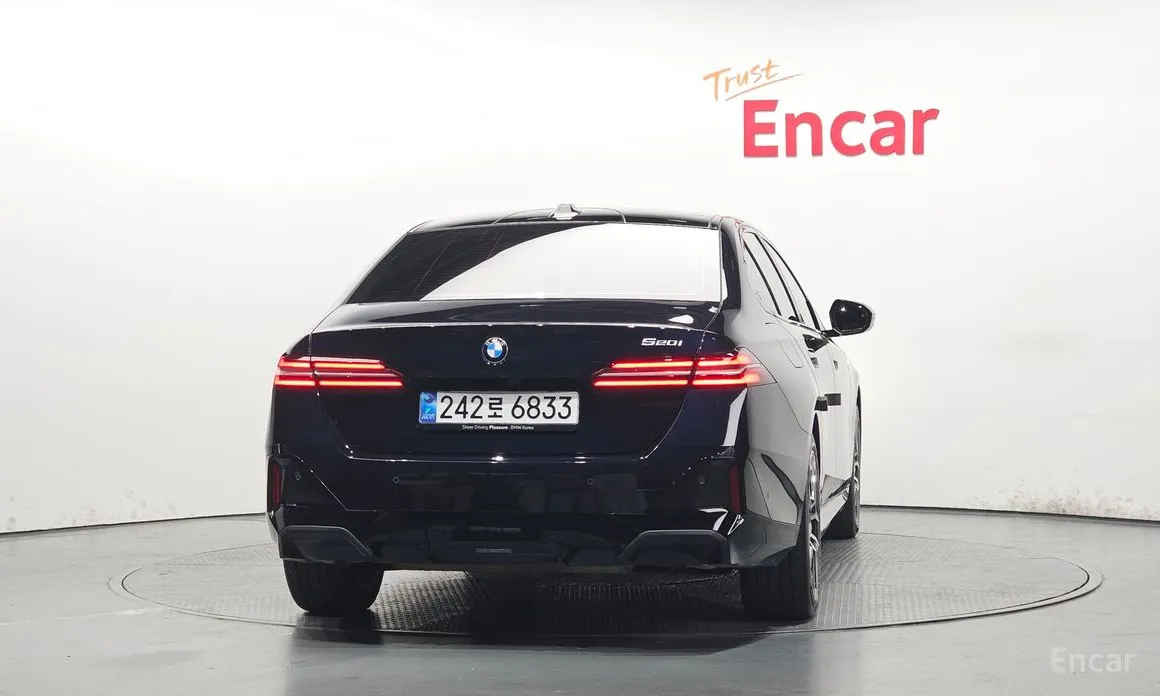 BMW 5 Series 2023 520i M Sport