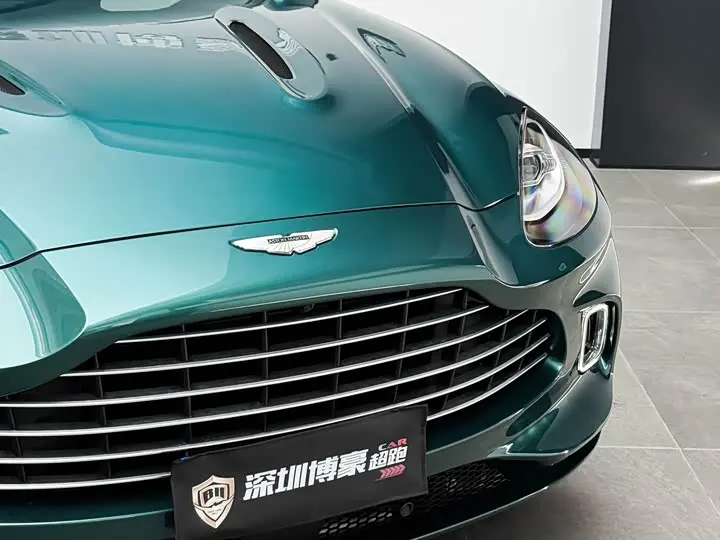 Aston Martin DBX 2023 2023款 3.0T STRAIGHT-SIX