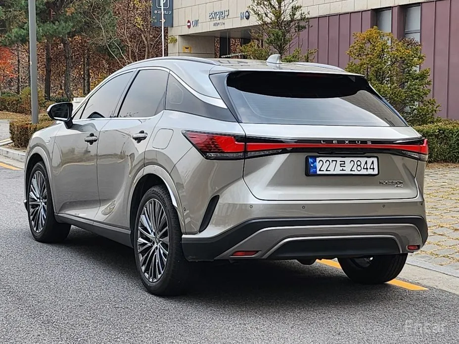 Lexus RX 2023 Luxury