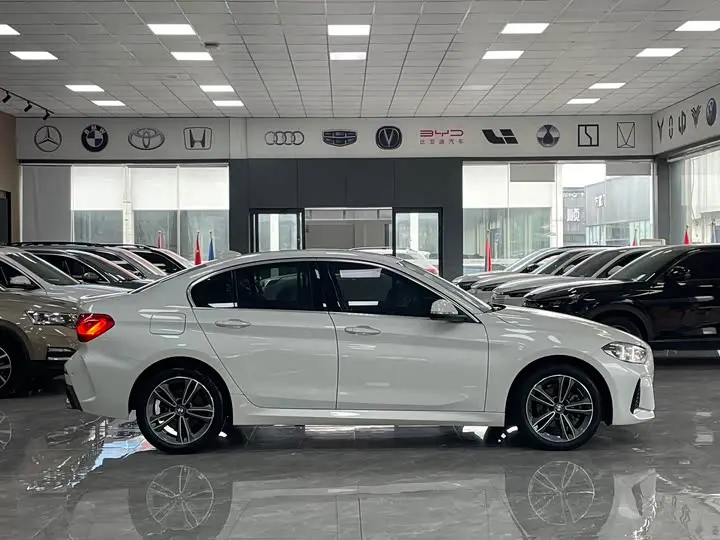 BMW 1 Series 2023 2023款 120i M运动版