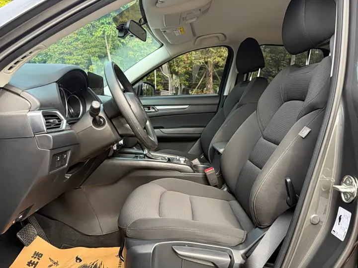 Mazda CX-5 2025 2025款 2.0L 自动两驱舒适型