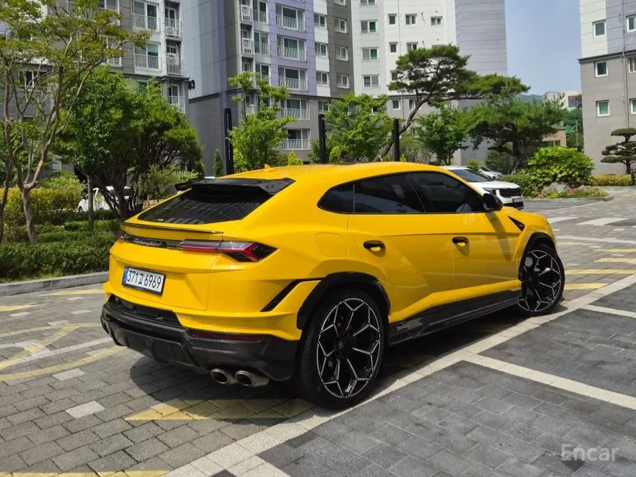 Lamborghini Urus 2018 4.0 V8 Performante