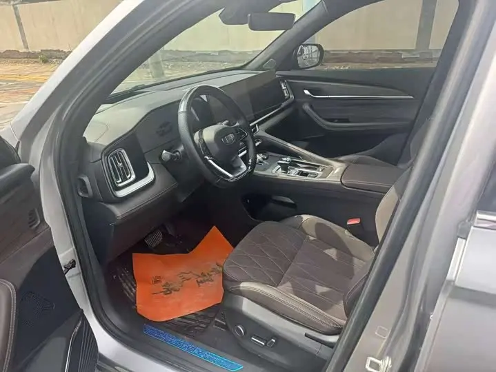 Geely Monjaro 2026 2026款 东方曜 2.0TD 自动揽星版