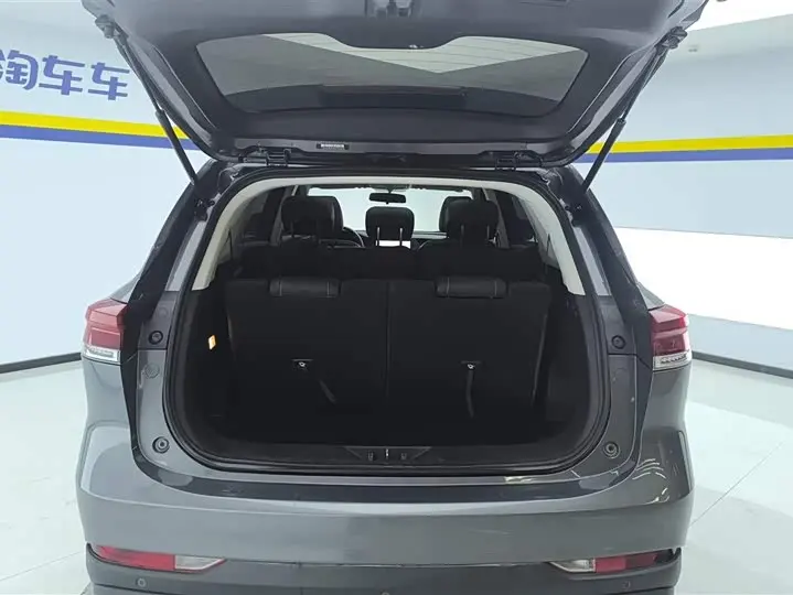 Changan Oshan X7 Plus 2023 2023款 畅享版 1.5T自动智享型 7座