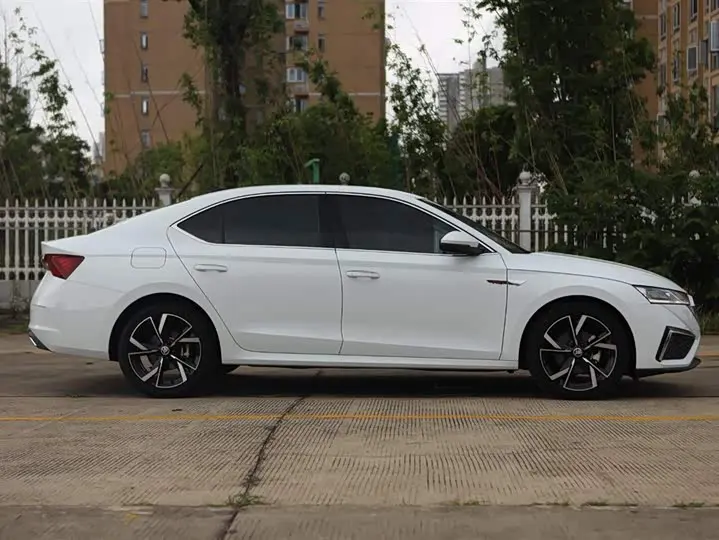 Фото 4 - Skoda Octavia Pro