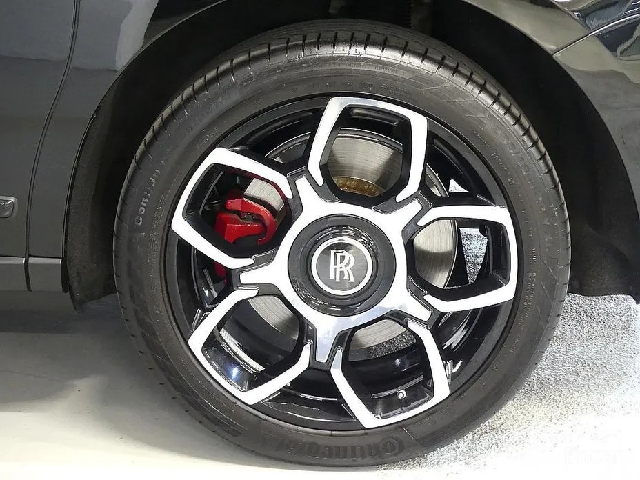 Rolls-Royce Cullinan 2018 6.7 V12 Black Badge