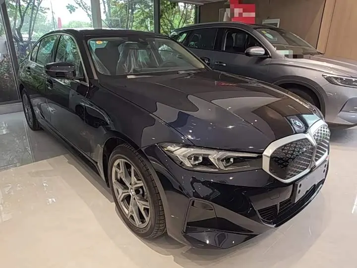 BMW i3 2026 2026款 eDrive 35 L
