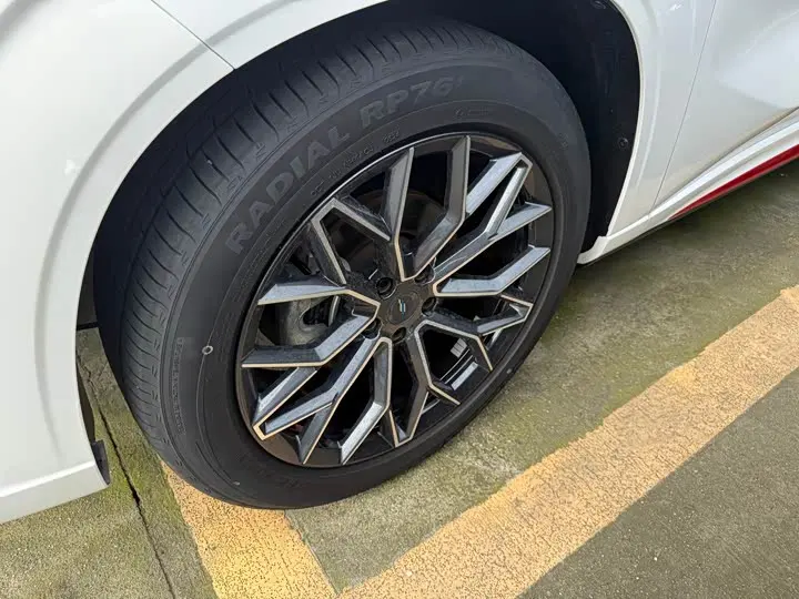 Changan Oshan Z6 2023 2023款 蓝鲸 1.5T DCT智领型