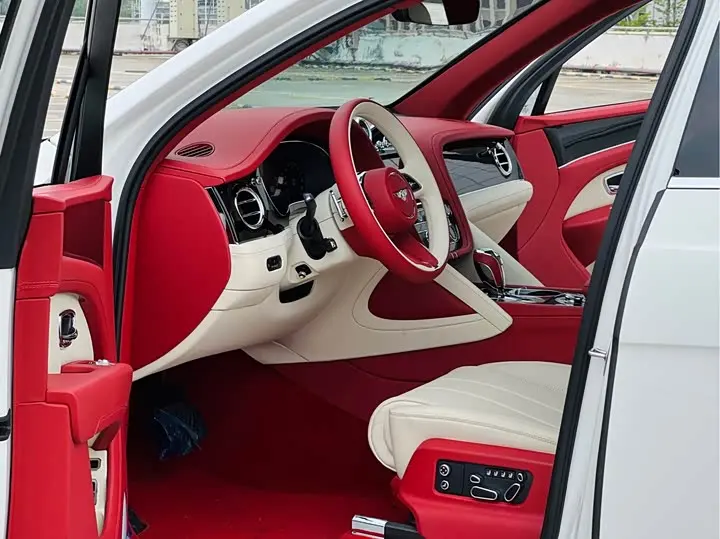 Bentley Bentayga 2026 2026款 4.0T V8