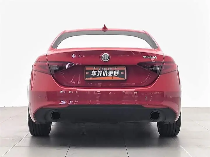 Alfa Romeo Giulia 2022 2022款 2.0T 280HP Ti 驾控版