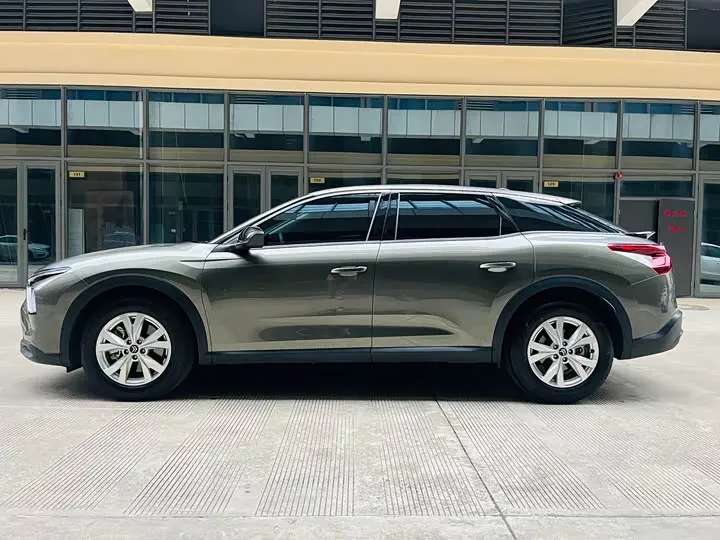 Citroen C5 X 2025 2025款 1.6T 海外版