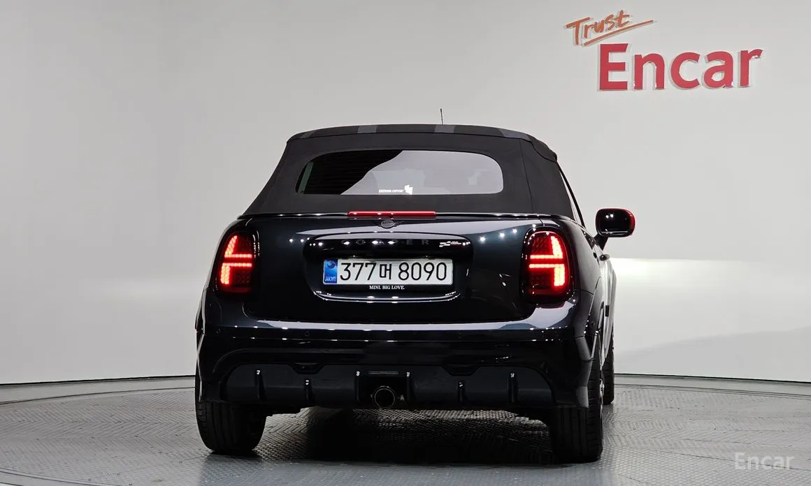 Mini Cooper Convertible 2025 JCW
