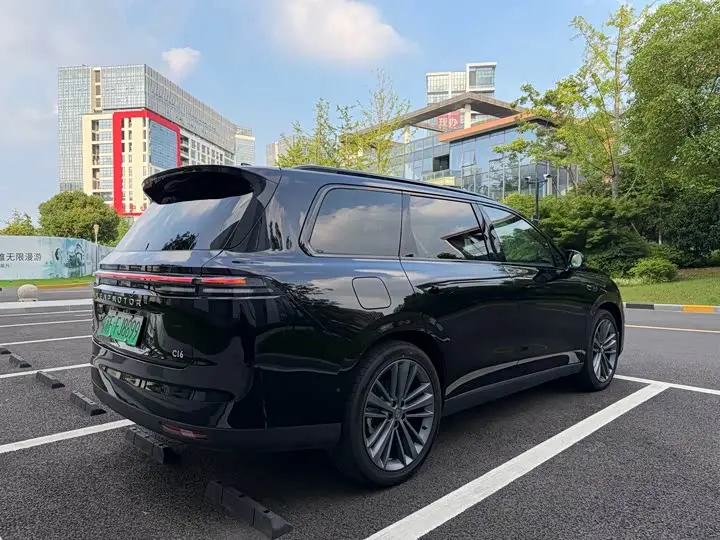 Leapmotor C16 2027 2027款 增程 280激光雷达智尊版 6座