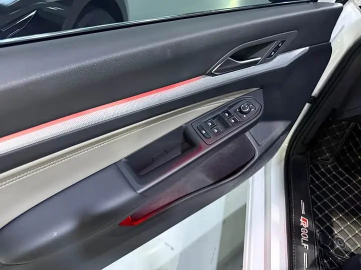 Volkswagen Golf 2024 2024款 280TSI DSG Pro 50年传奇版