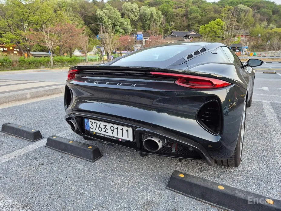 Lotus Emira 2021 3.5