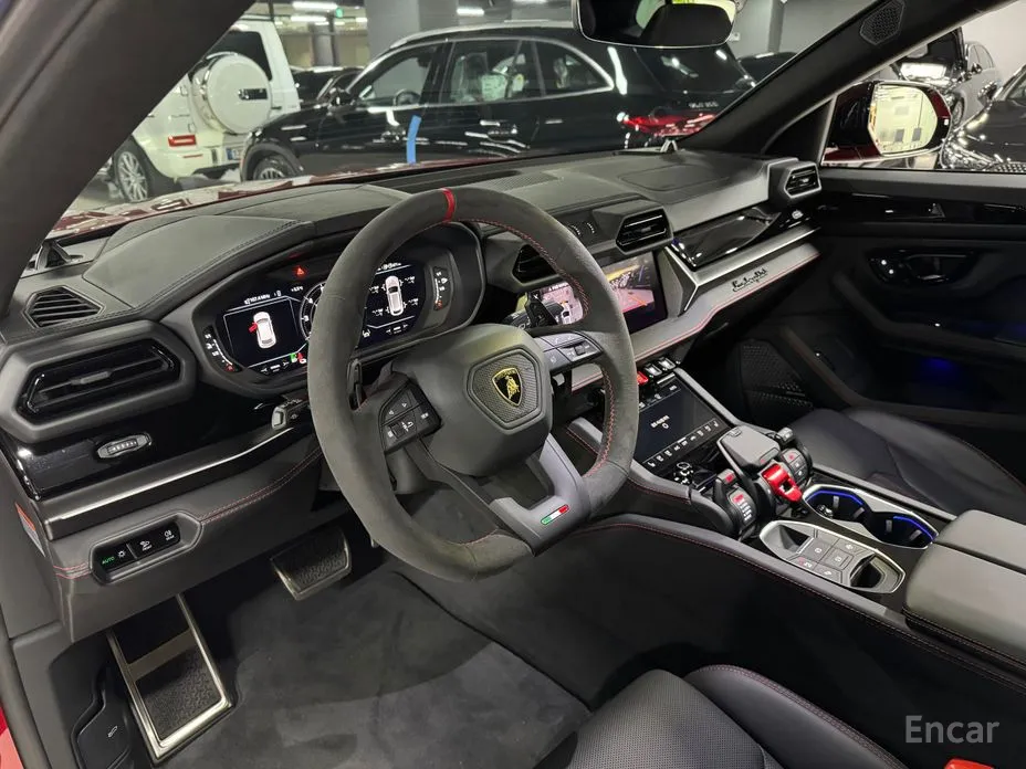 Lamborghini Urus 2018 4.0 V8 SE
