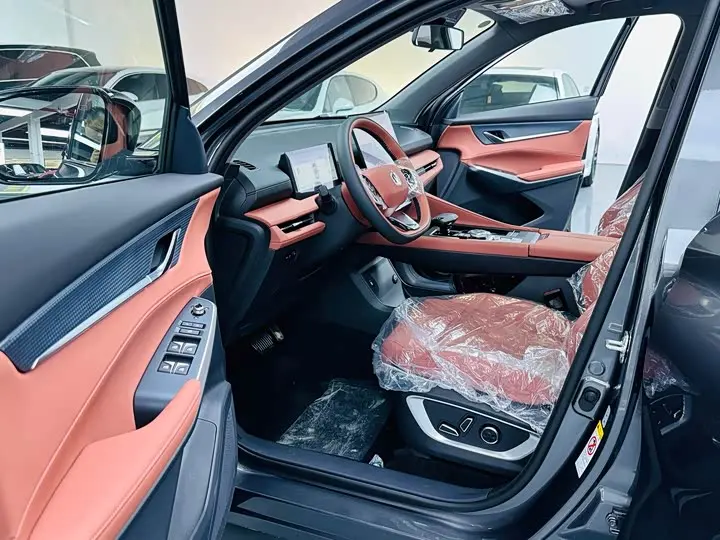 Changan CS75 Plus 2026 2026款 智慧冠军版 1.5T 新蓝鲸 智航型