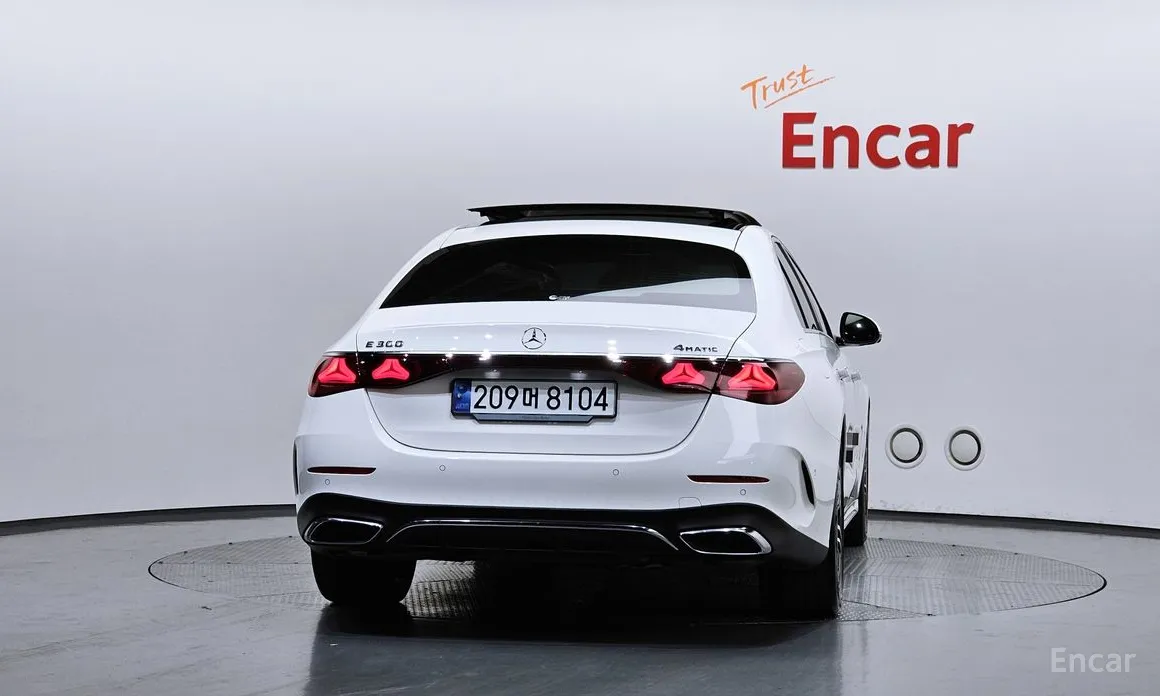 Mercedes-Benz E-Class 2024 E300 4MATIC AMG Line