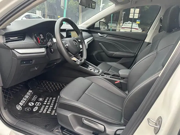 2023 Skoda Octavia Pro