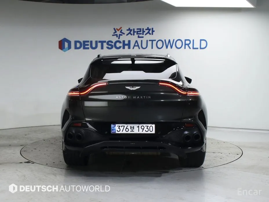 Aston Martin DBX 2020 4.0 V8 707