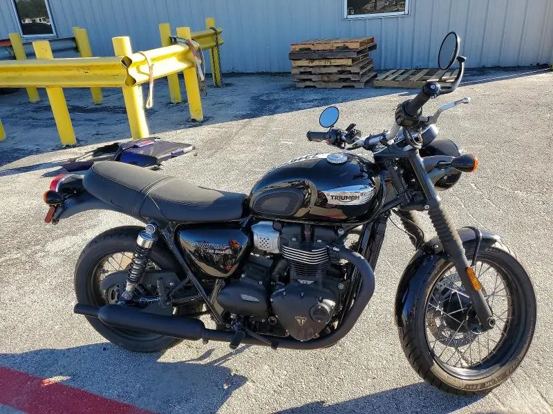 TRIUMPH BONNEVILLE 2018