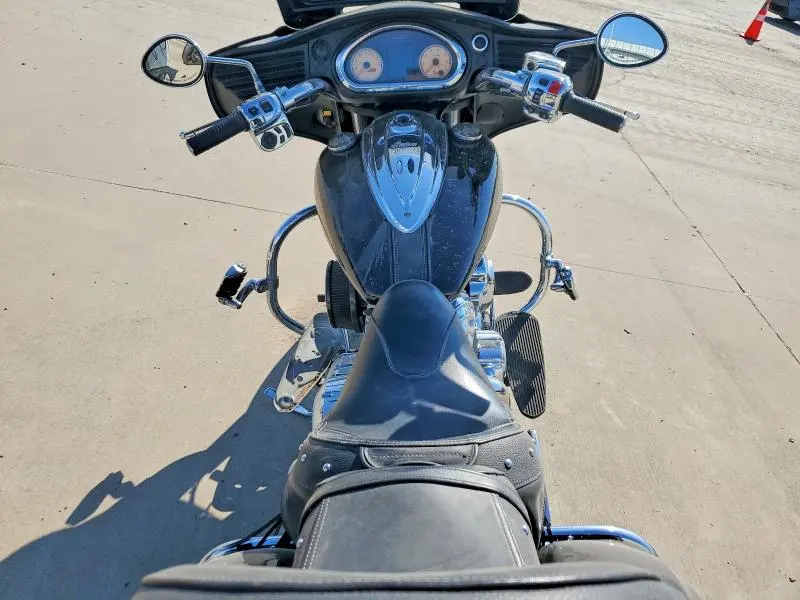 INDIAN MOTORCYCLE 2016