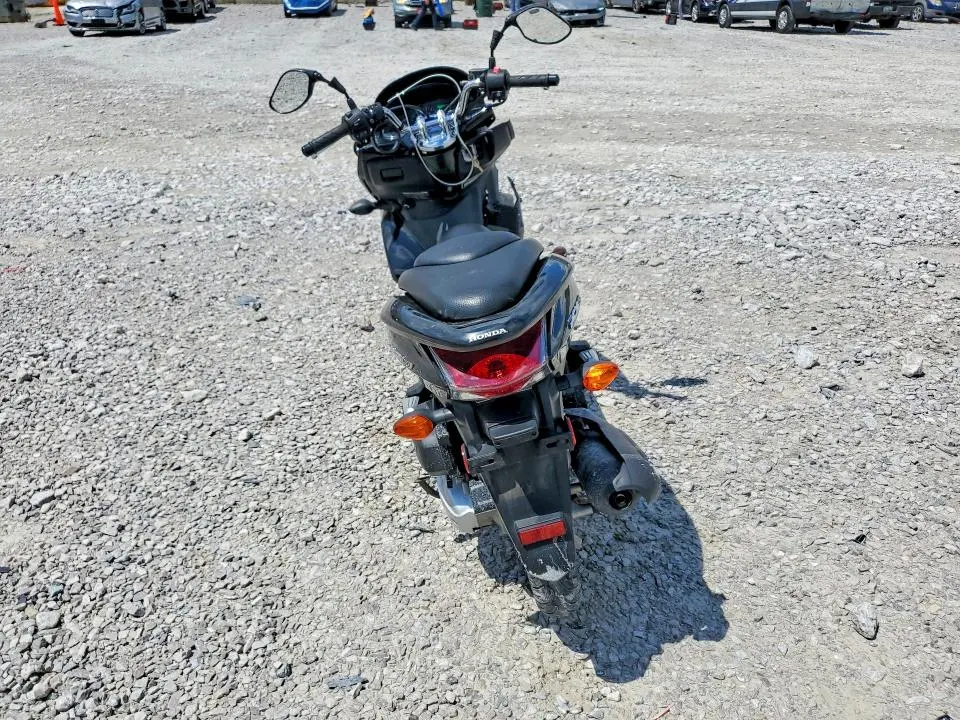 HONDA PCX 2013