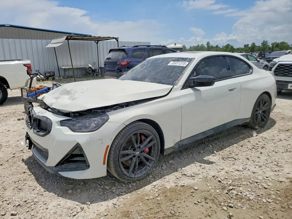 2023 BMW M2