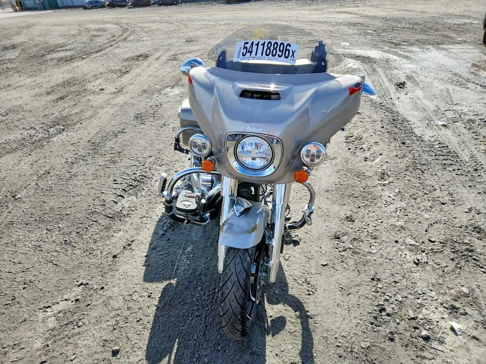 INDIAN MOTORCYCLE 2022