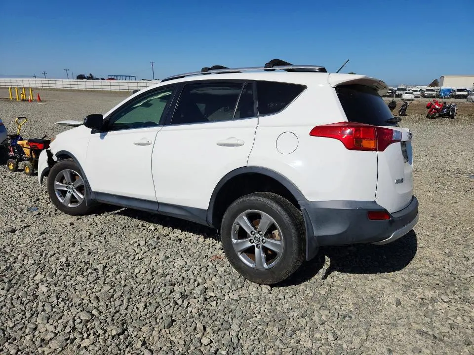 2015 TOYOTA RAV4