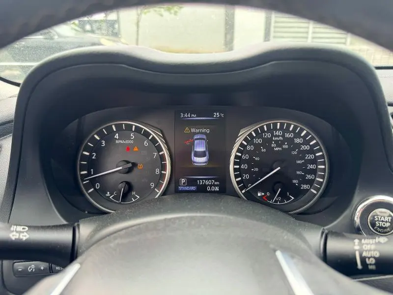 INFINITI Q50 2018 VIN JN1EV7AR6JM611757