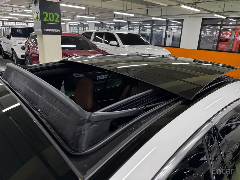 Mercedes-Benz E-Class 2024 E200 Avantgarde