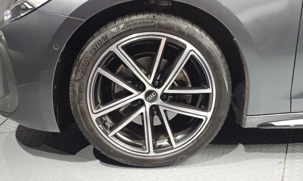 Audi A5 2025 40 TFSI Quattro S Line