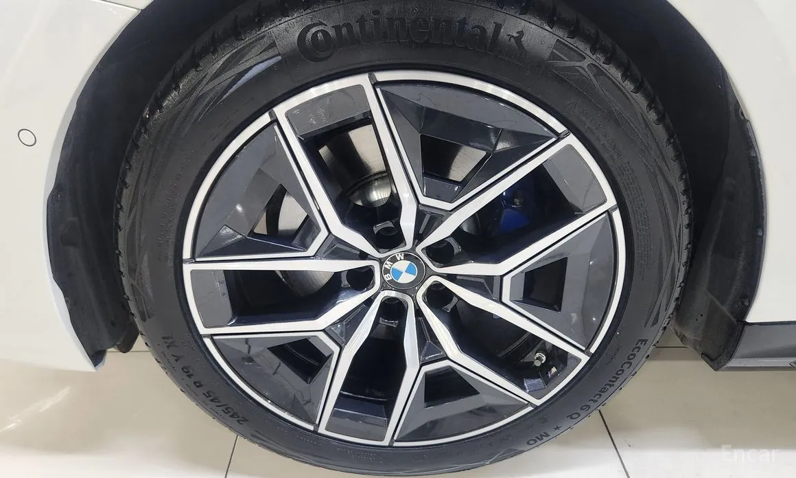 BMW 5 Series 2023 520i M Sport