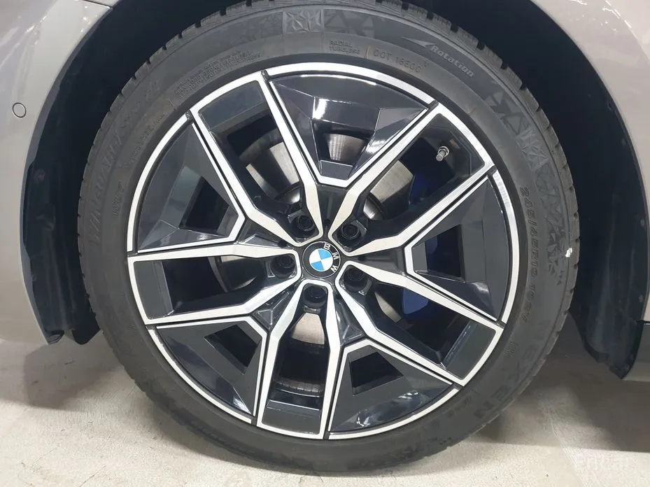 BMW 5 Series 2023 520i M Sport