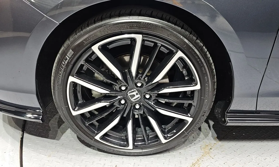 Honda Accord 2023 2.0 Hybrid Touring