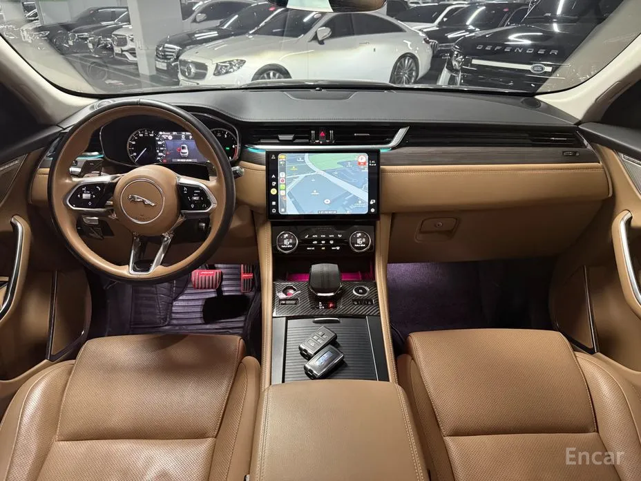 Jaguar F-Pace 2016 D200 SE
