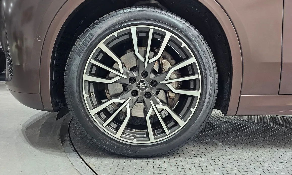 Maserati Grecale 2022 2.0 AWD GT