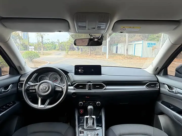 Mazda CX-5 2025 2025款 2.0L 自动两驱舒适型