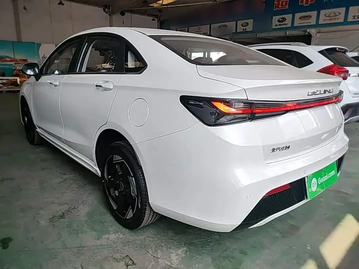 Beijing EU5 Plus 2023 2023款 R600 优享版