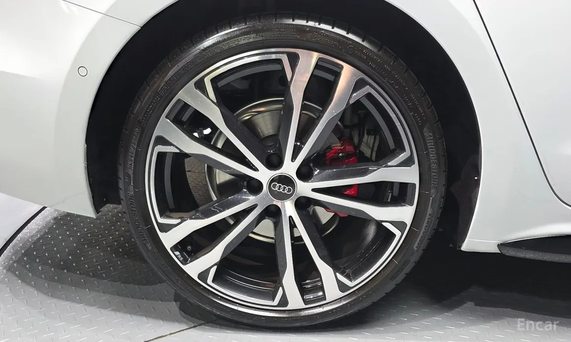 Audi A5 2025 40 TFSI Quattro S Line Black Edition