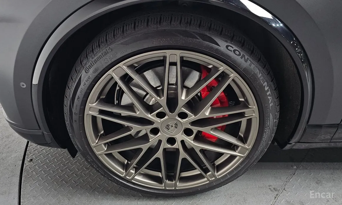 Porsche Macan 2024 Turbo